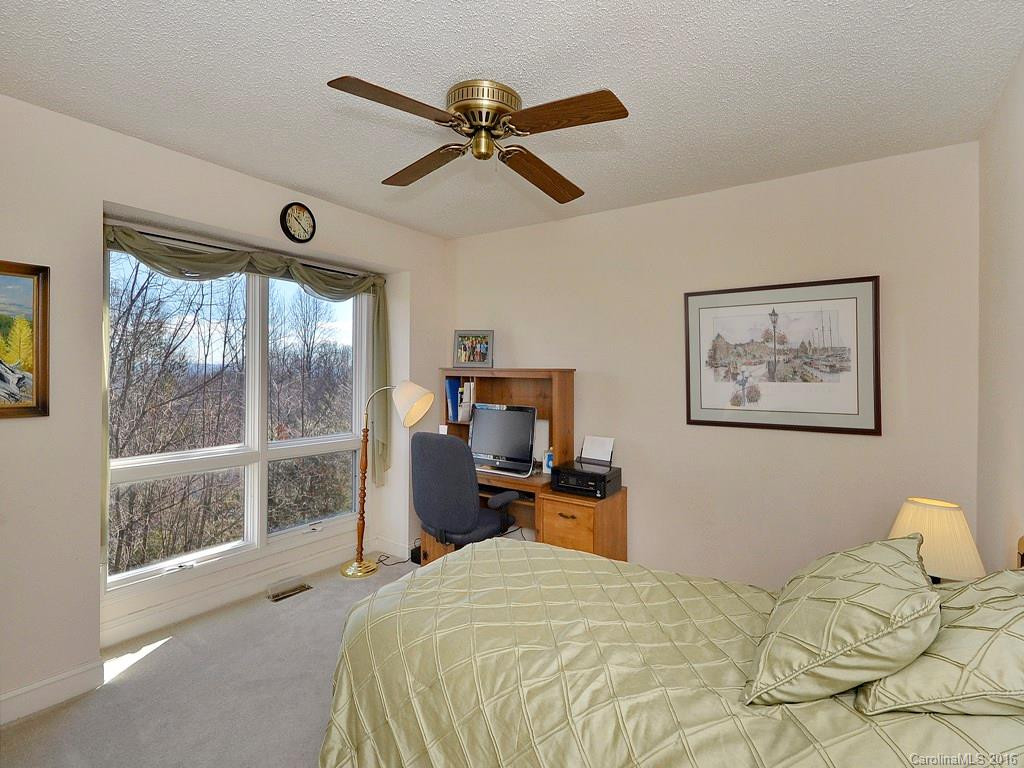 121 Carriage Walk Lane #E-2 - Photo 18