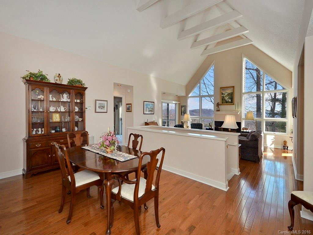 121 Carriage Walk Lane #E-2 - Photo 5