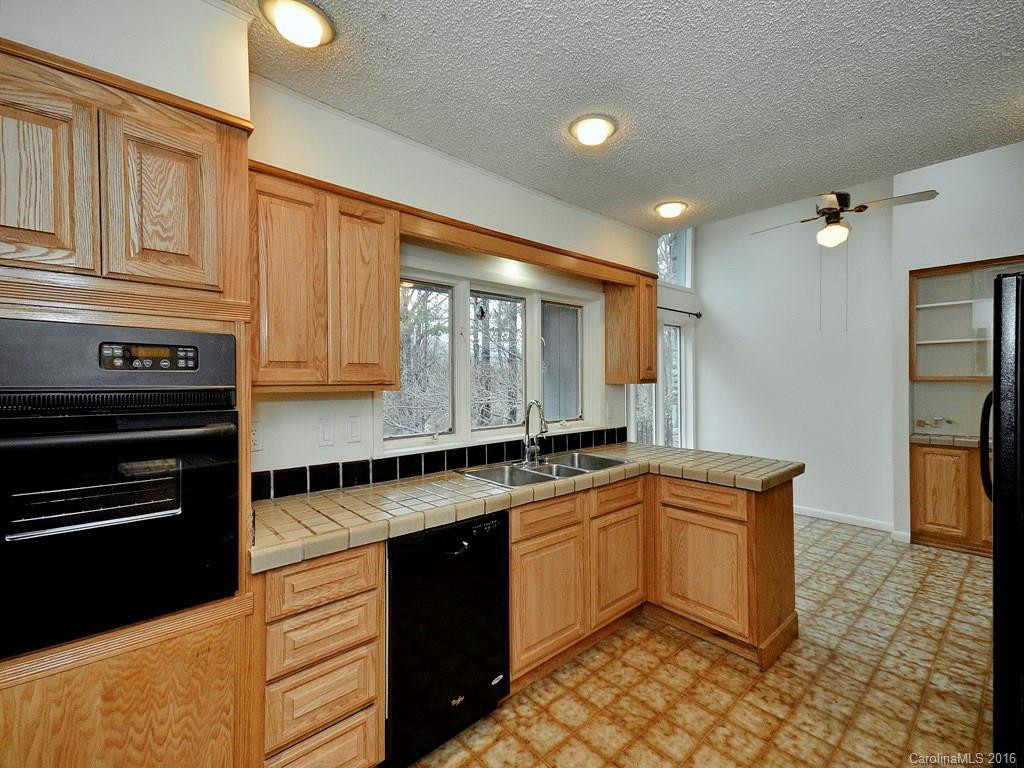 18 Ashley Road - Photo 7