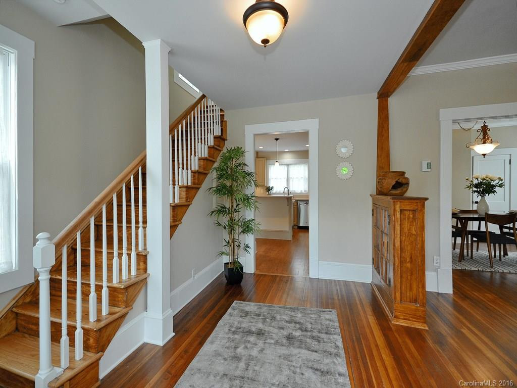 7 Crescent Street - Photo 3