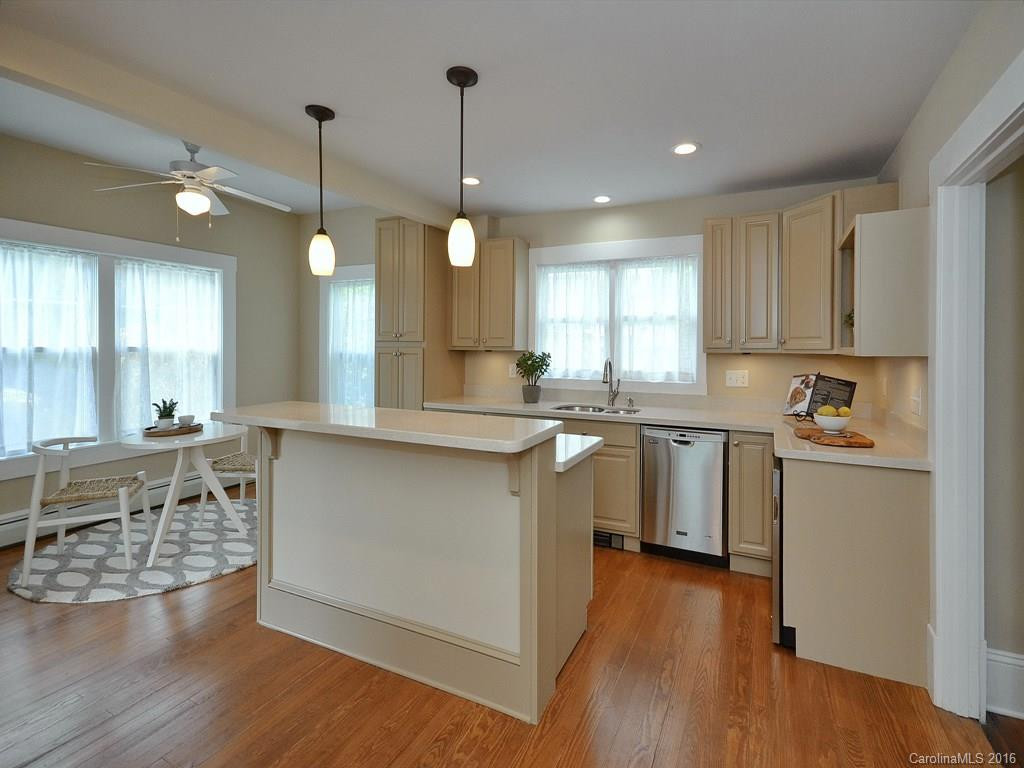 7 Crescent Street - Photo 9