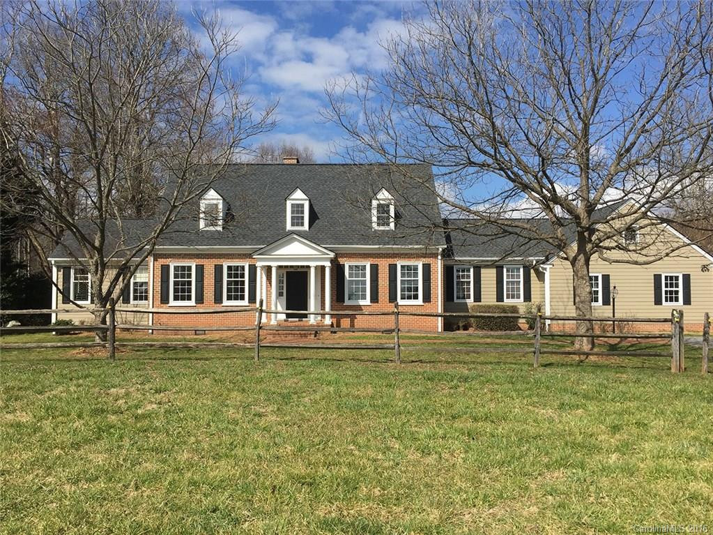 2690 Red Fox Road