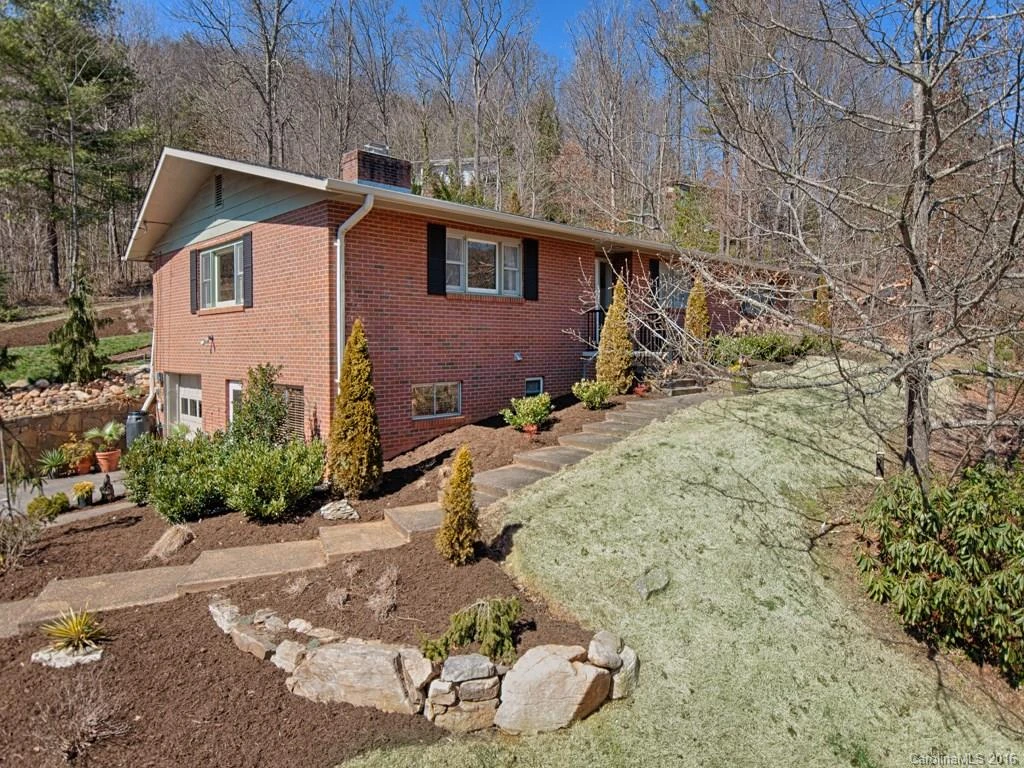 34 Robinhood Road