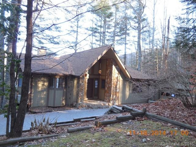 87 Fountainhead Drive