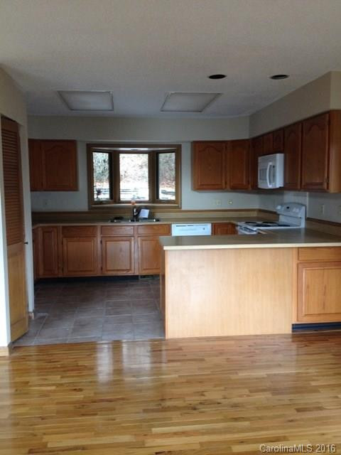 87 Fountainhead Drive - Photo 4