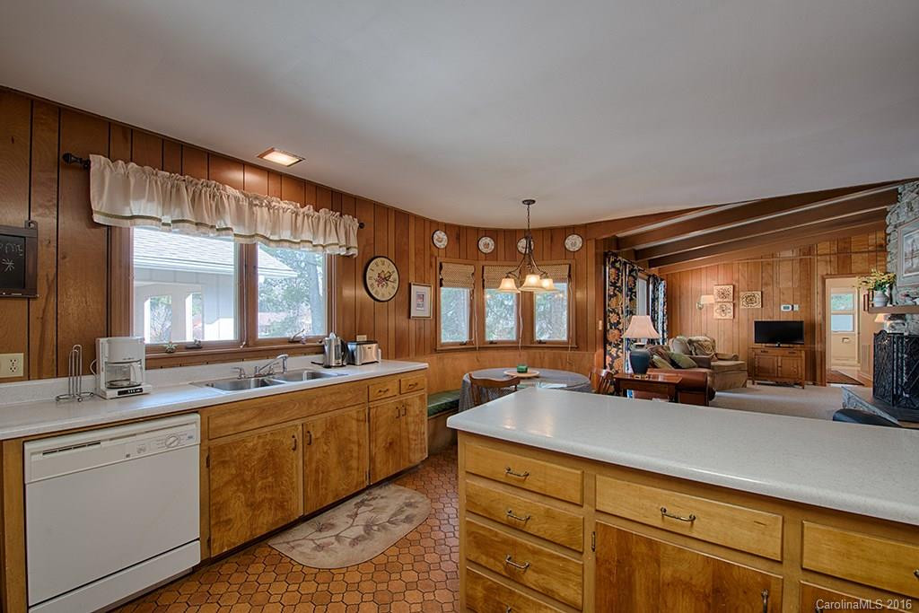 2961 Lakeshore Drive #3 - Photo 13