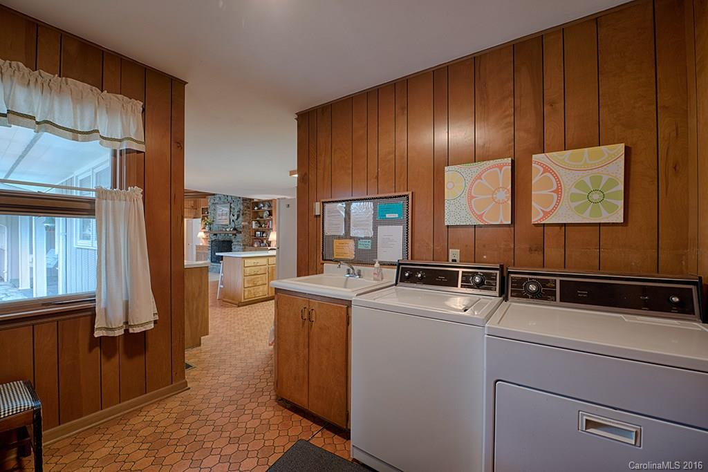 2961 Lakeshore Drive #3 - Photo 14