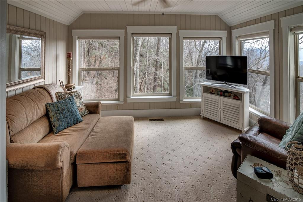 1 Wedgewood Terrace - Photo 15