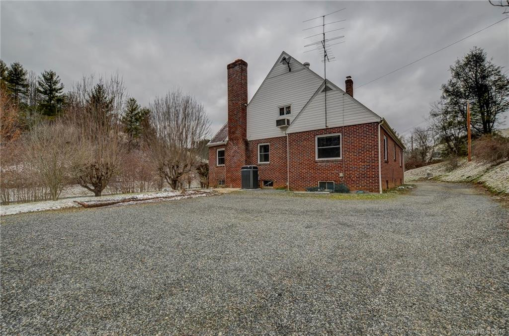 2040 Hwy 213 None - Photo 3