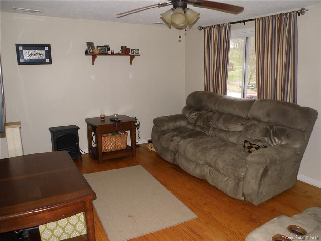 161 Gosnell Road - Photo 5