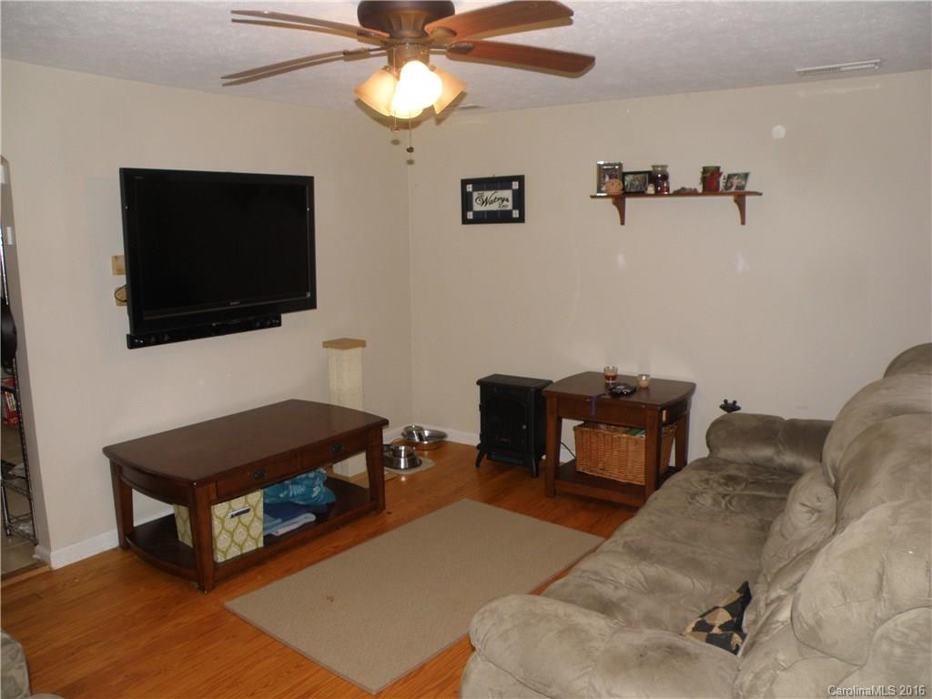 161 Gosnell Road - Photo 6