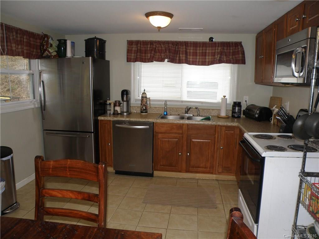 161 Gosnell Road - Photo 7