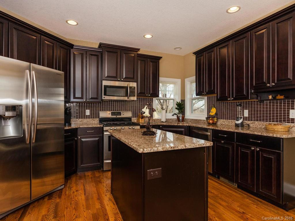 22 Lily Hill Road - Photo 4
