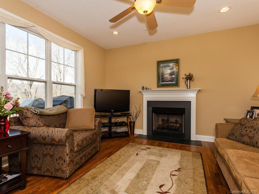 22 Lily Hill Road - Photo 8