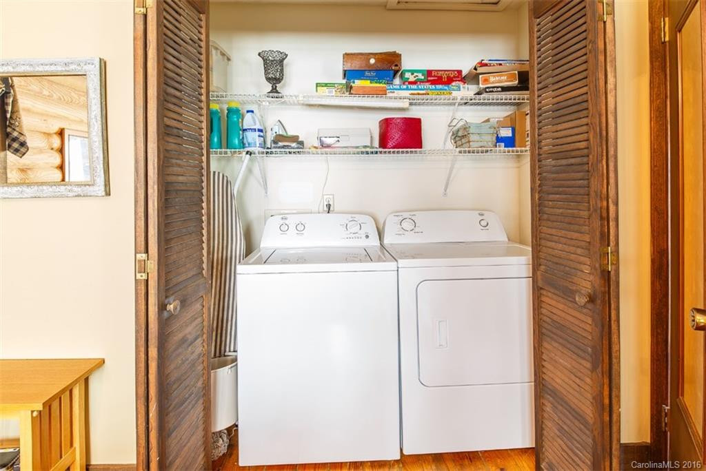 693 Unvdatlvi Court - Photo 16