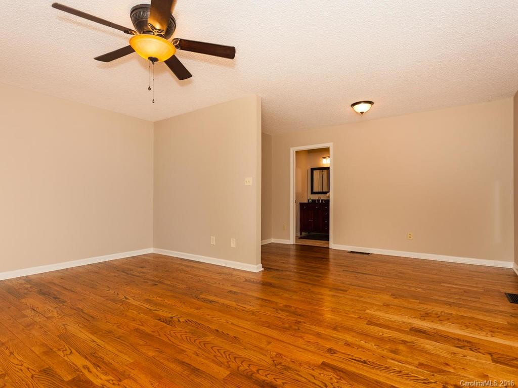10 Forest Ridge Lane - Photo 12