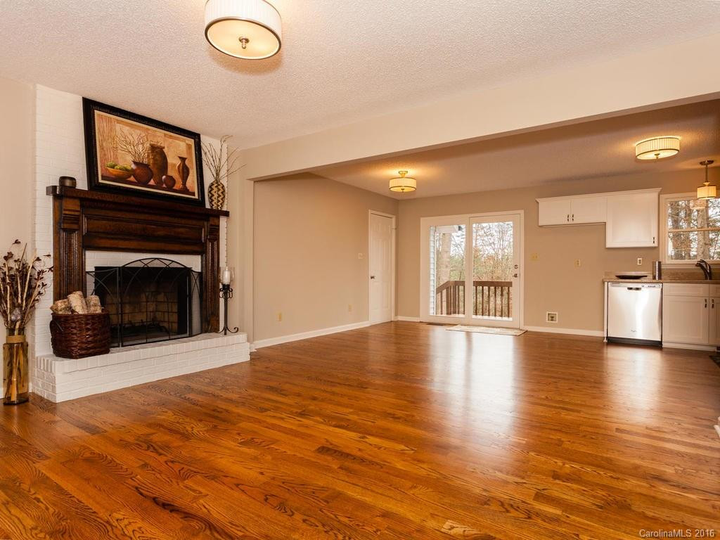 10 Forest Ridge Lane - Photo 4