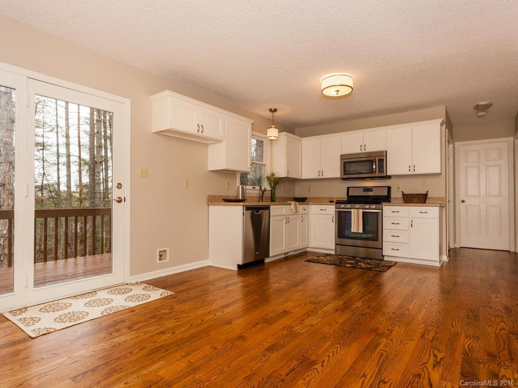 10 Forest Ridge Lane - Photo 7