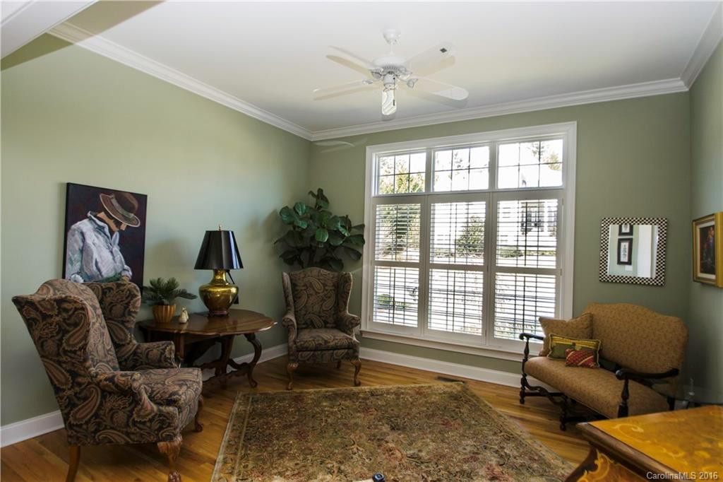 450 Mistletoe Trail - Photo 11