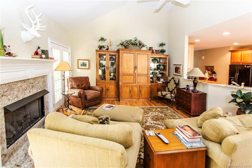 450 Mistletoe Trail - Photo 5