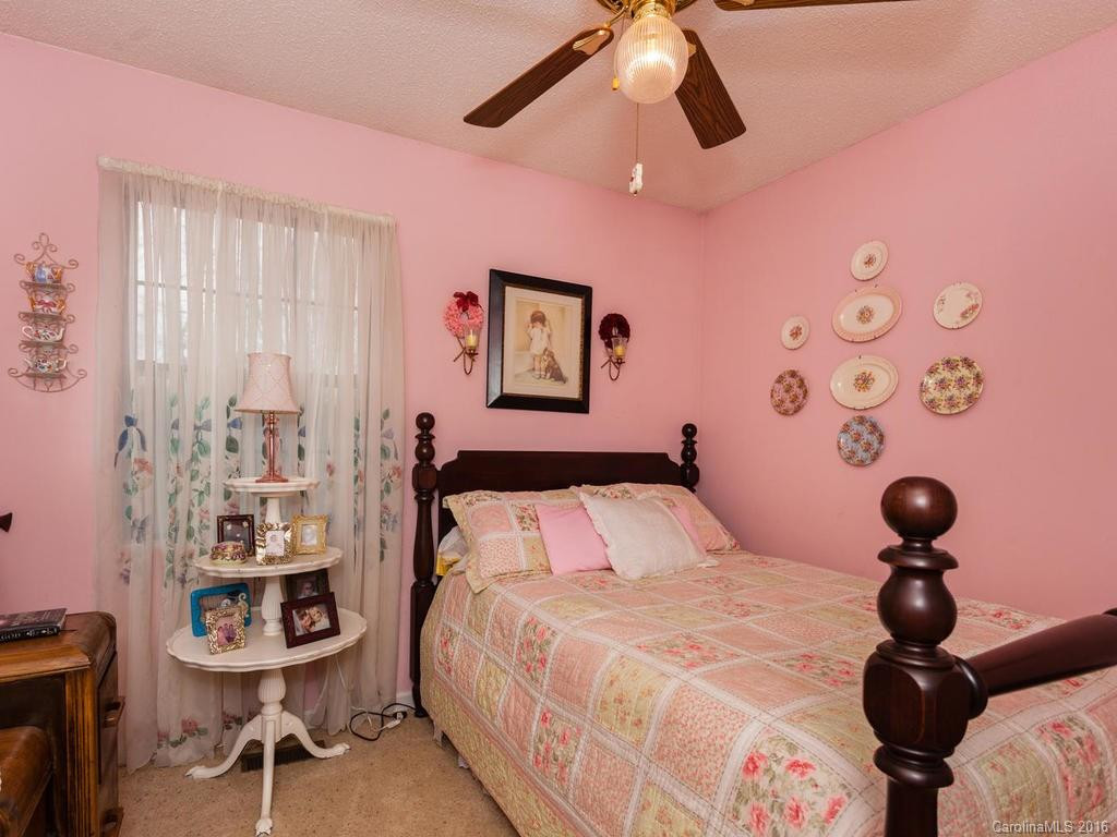 7 Denver Drive - Photo 13