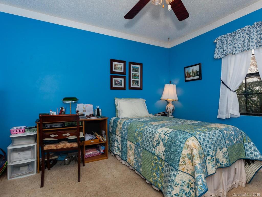 7 Denver Drive - Photo 14
