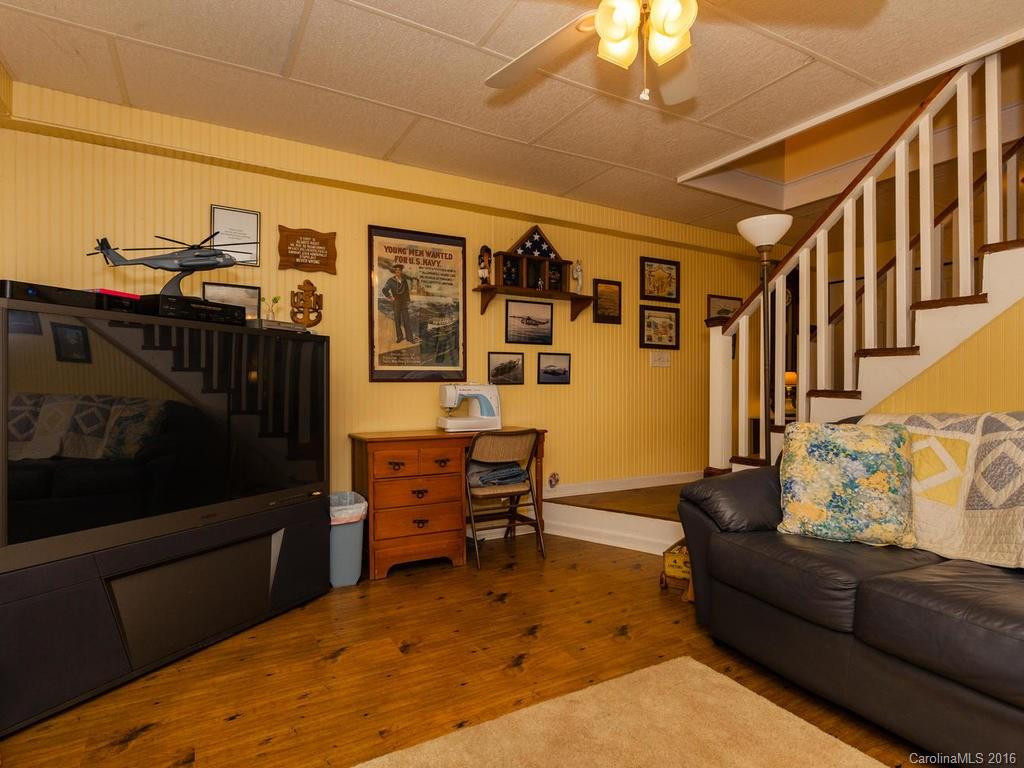 7 Denver Drive - Photo 15