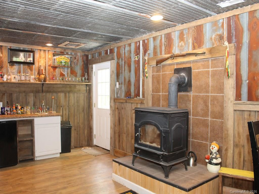 128 Carriage Drive #9 - Photo 11