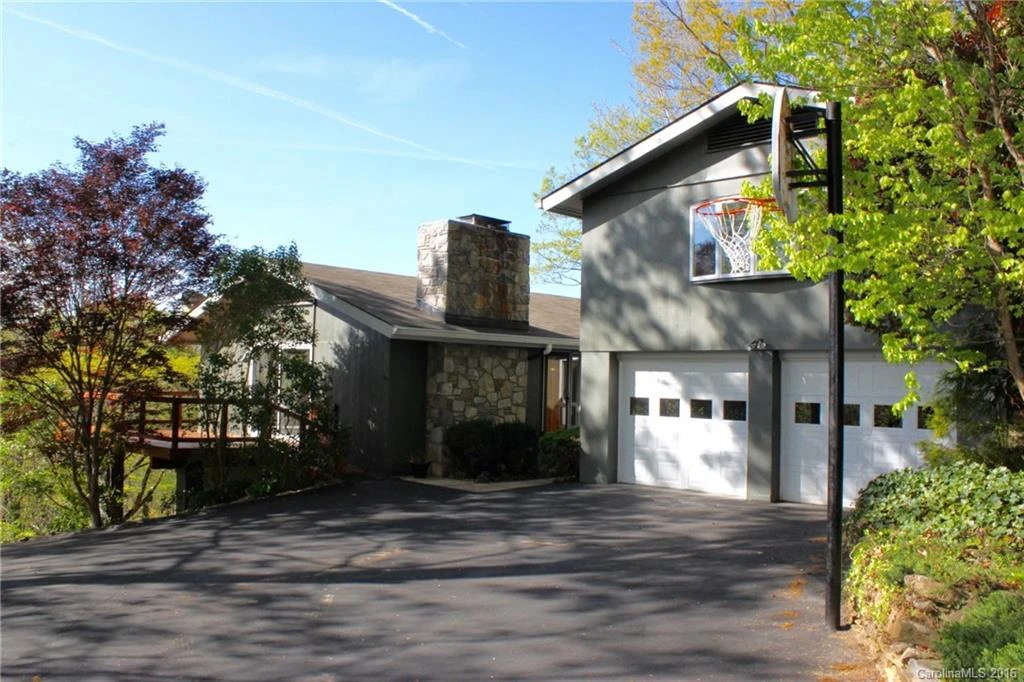 93 Kanawha Drive