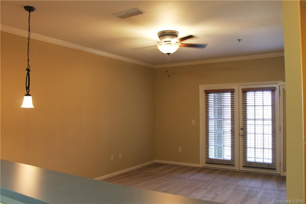 300 Vista Lake Drive #106 - Photo 2