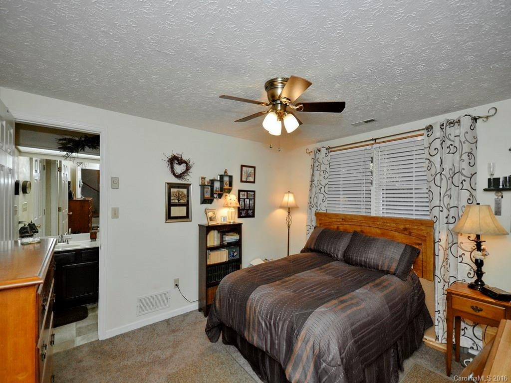 80 Blue Ridge Acres Road - Photo 12