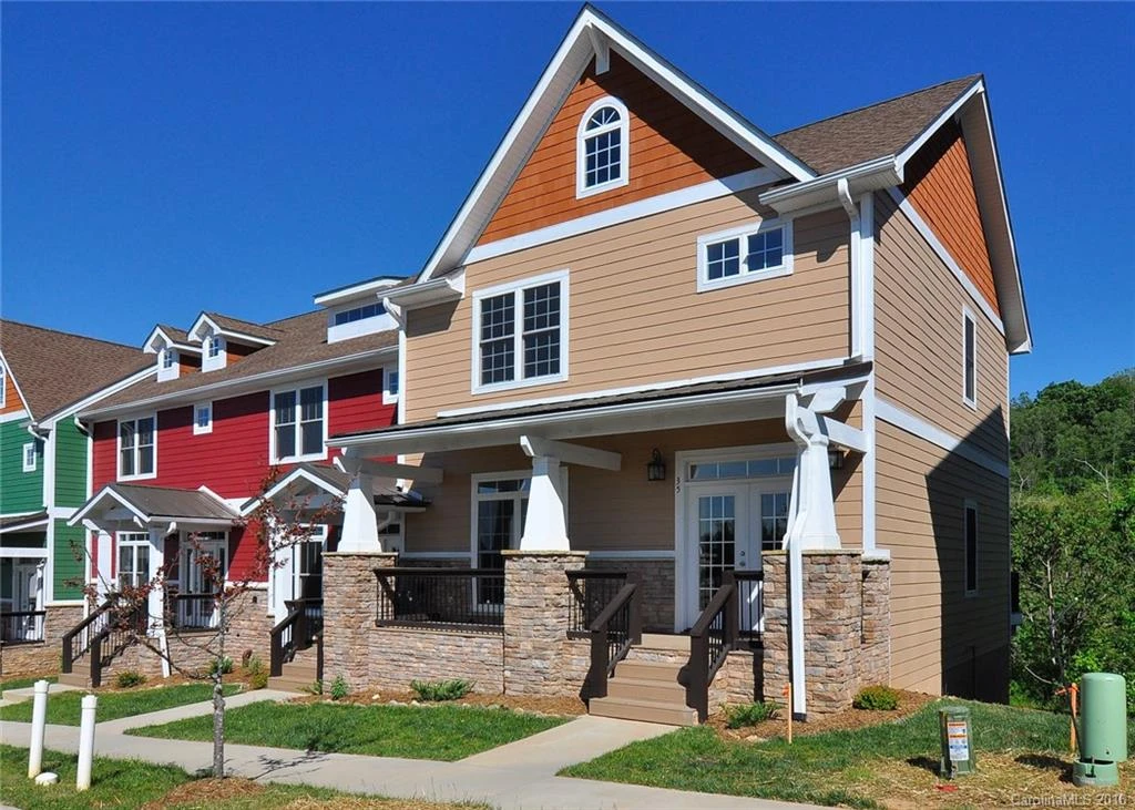 35 Walnut Springs Drive #7D