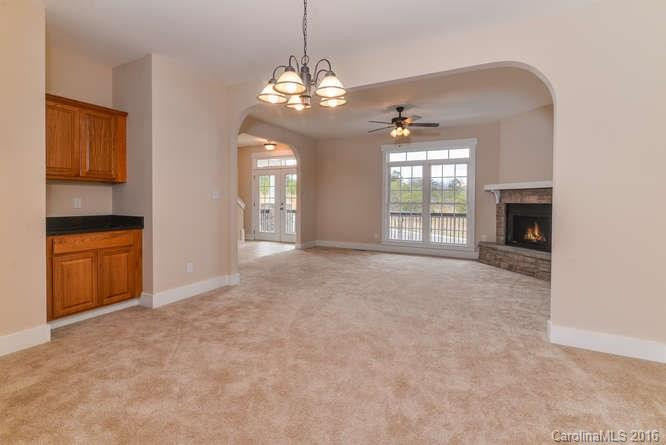 35 Walnut Springs Drive #7D - Photo 9