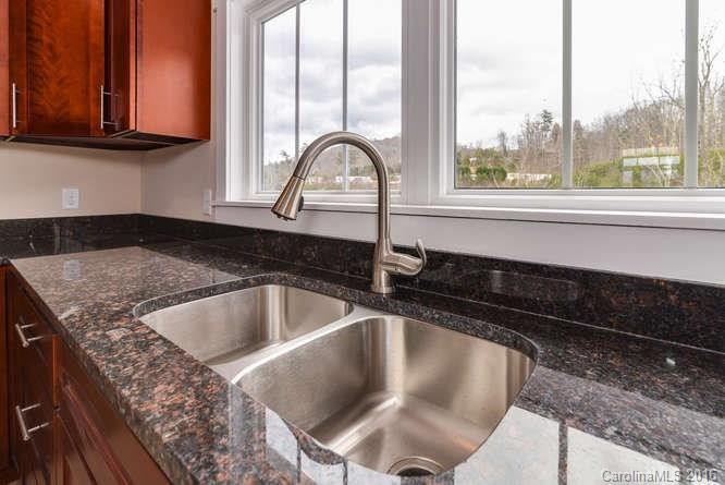 37 Walnut Springs Drive #7C - Photo 10