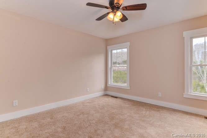 39 Walnut Springs Drive #7B - Photo 16