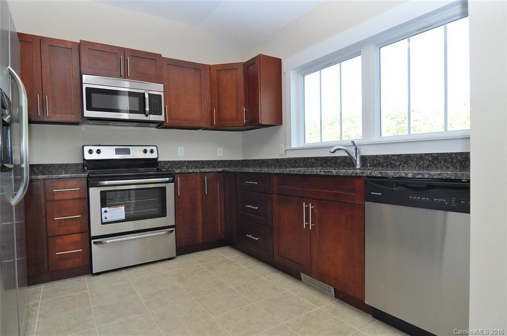 39 Walnut Springs Drive #7B - Photo 10
