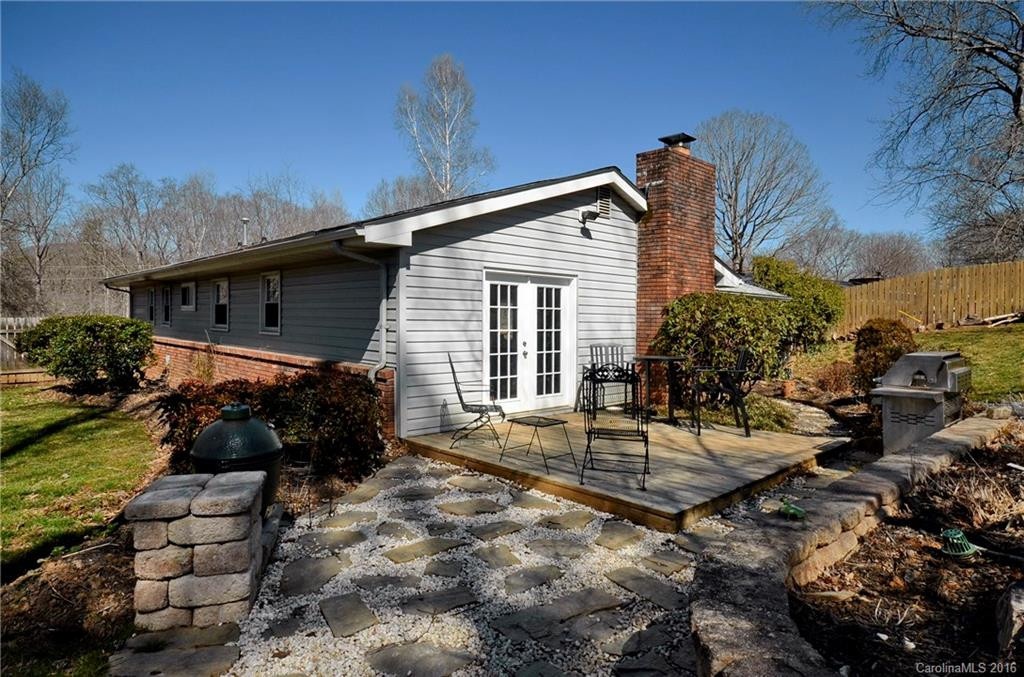 122 Homestead Road - Photo 12