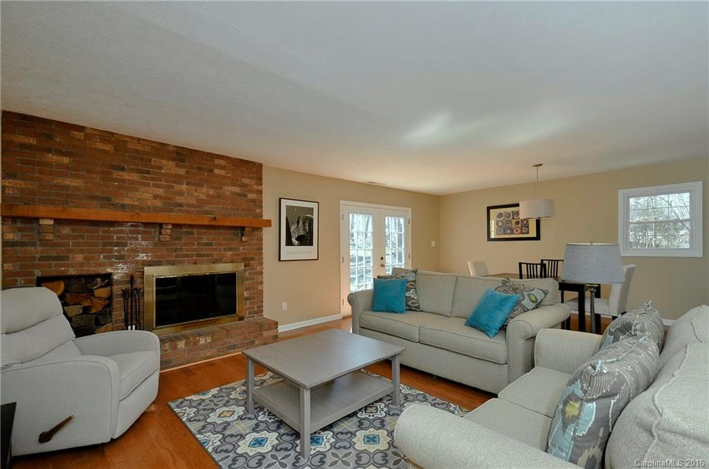 122 Homestead Road - Photo 3