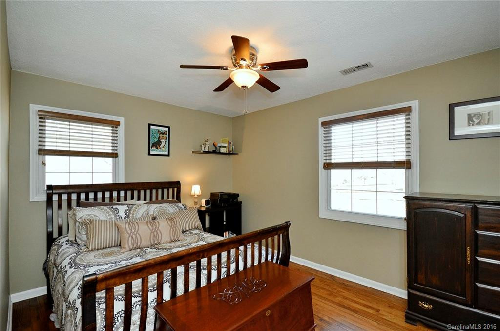 122 Homestead Road - Photo 8