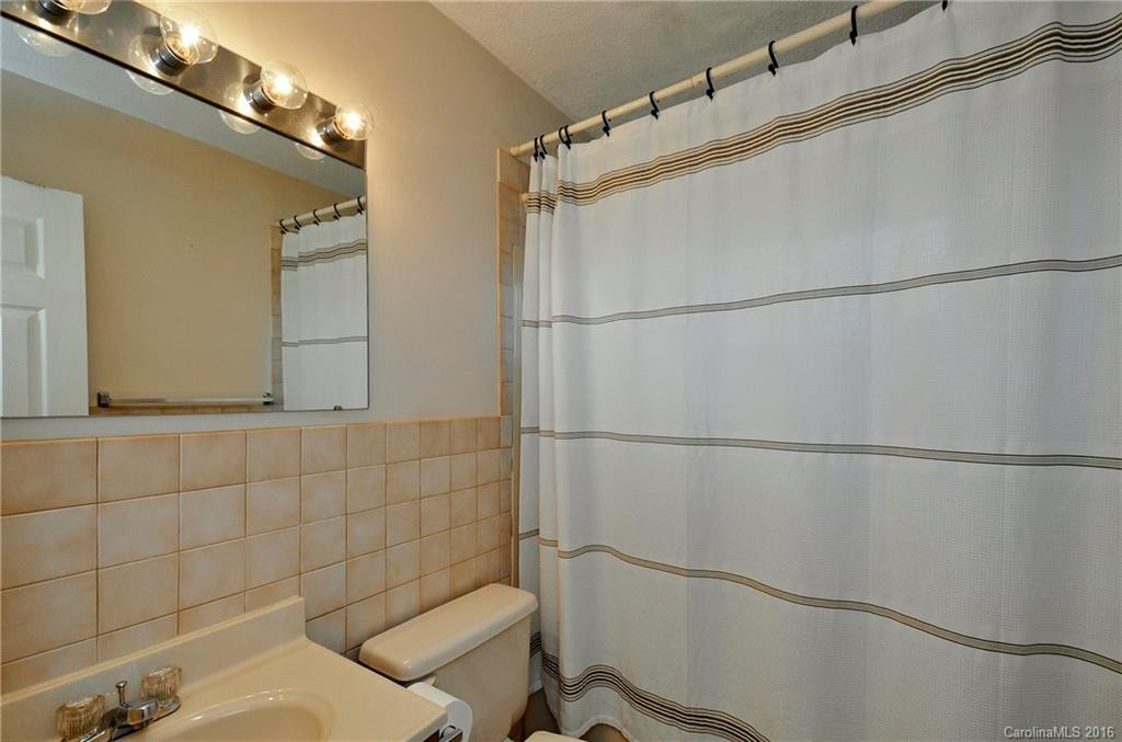 122 Homestead Road - Photo 10