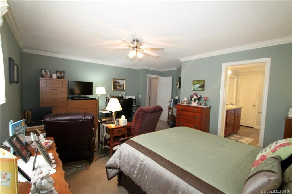 415 Dogwood Road - Photo 13