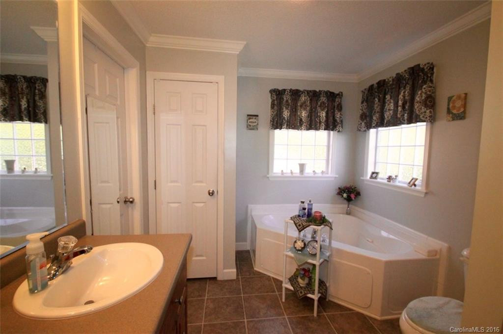 415 Dogwood Road - Photo 15