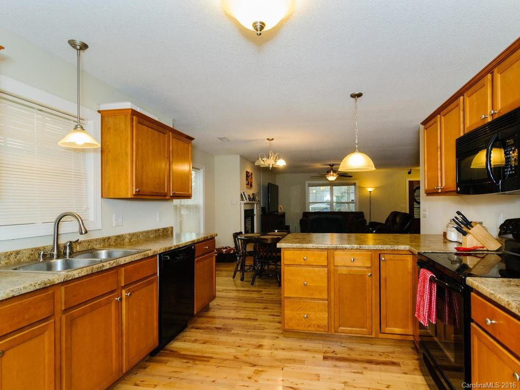 99 Liberty Road - Photo 16