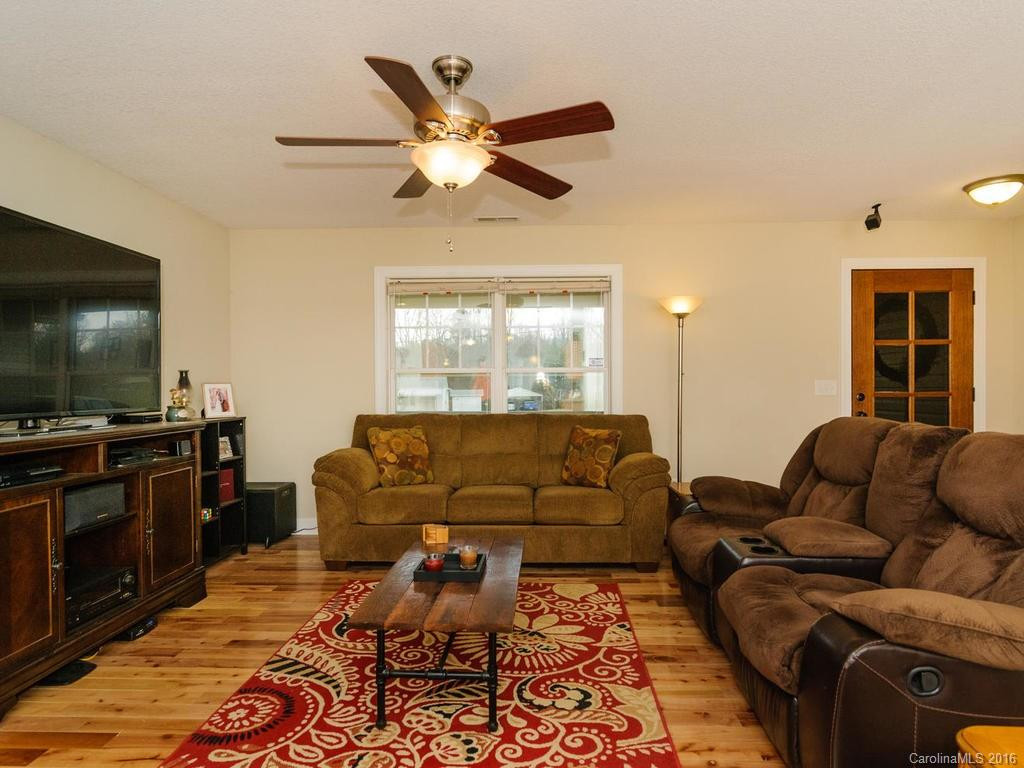 99 Liberty Road - Photo 7