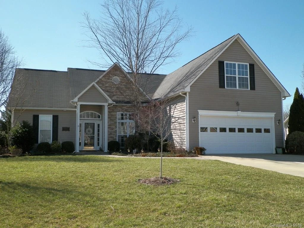 43 Meadow Walk Court