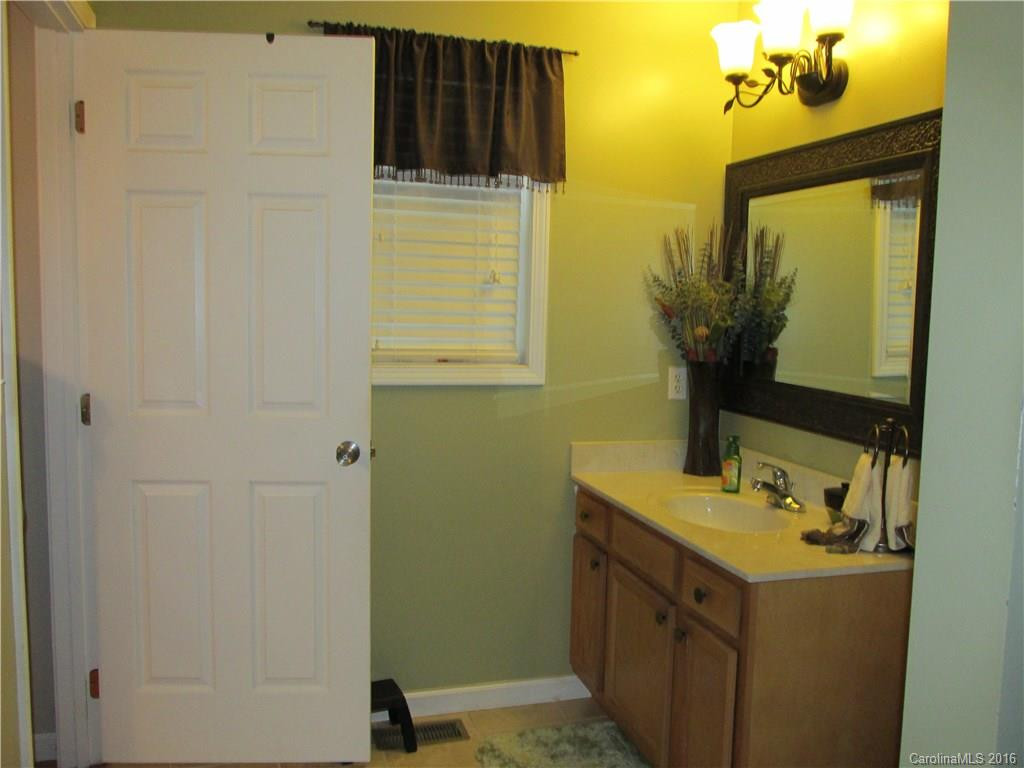94 Comfort Place - Photo 18