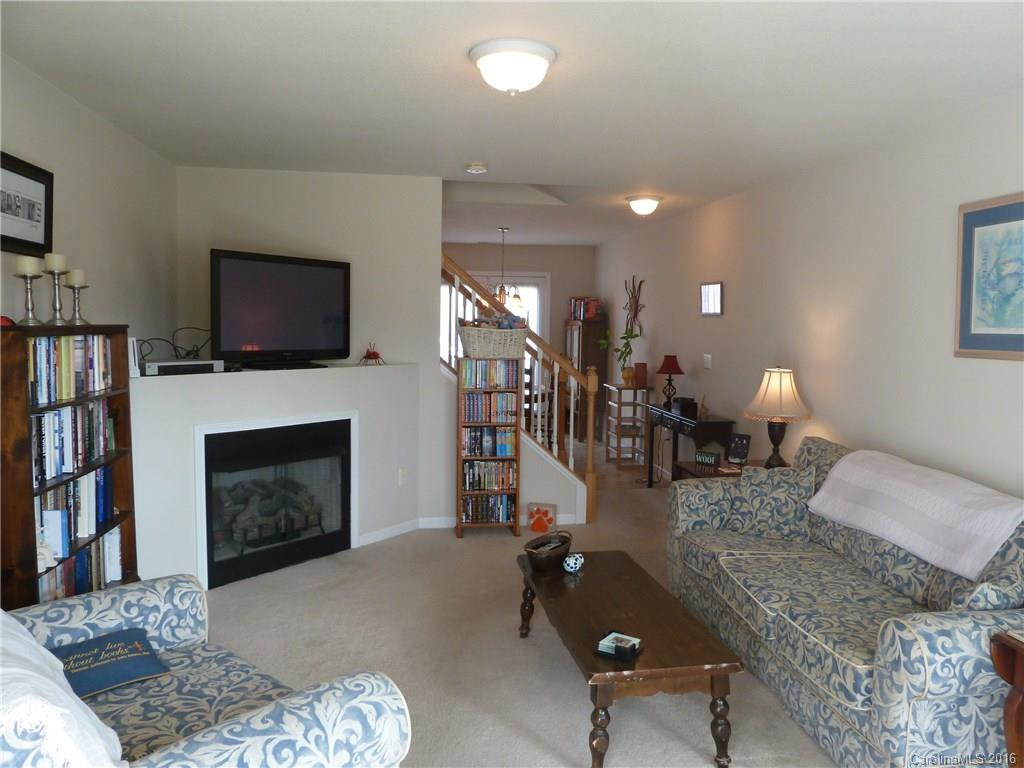 41 Lilac Fields Way #33 - Photo 4