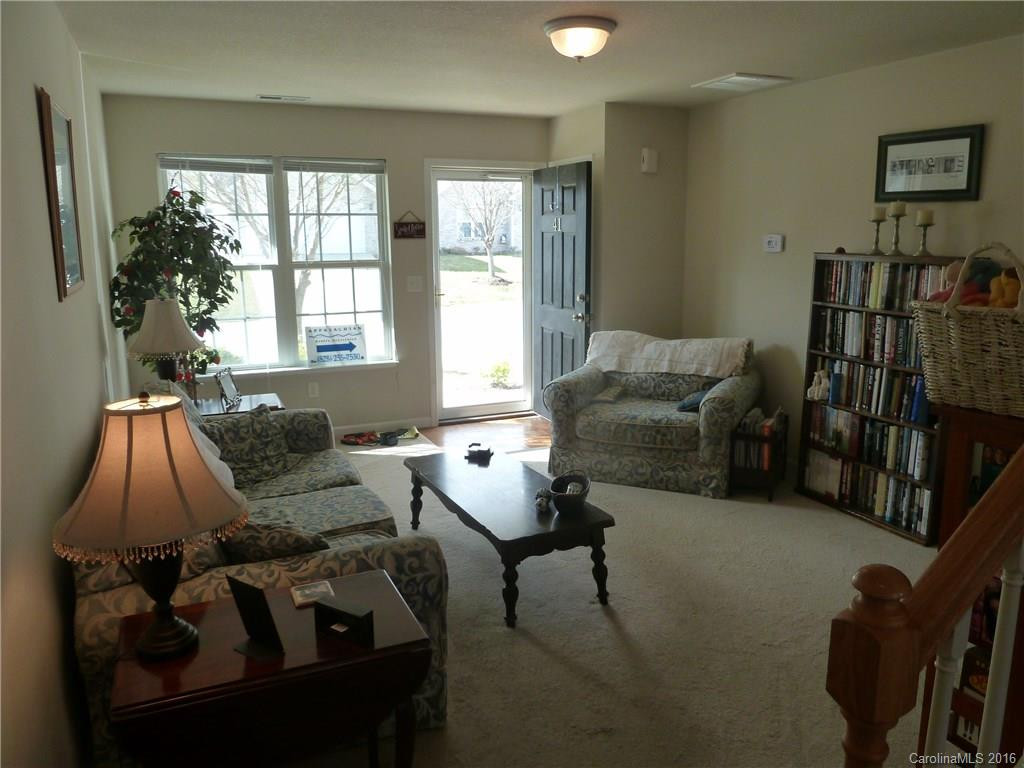 41 Lilac Fields Way #33 - Photo 5