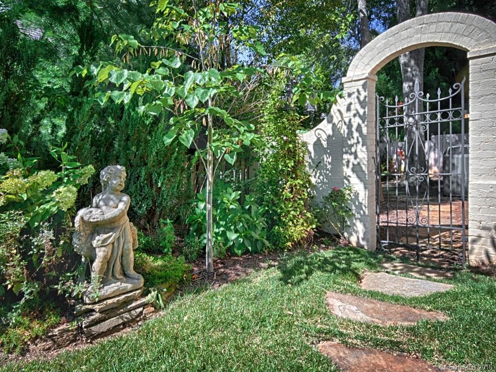62 Kimberly Avenue - Photo 16