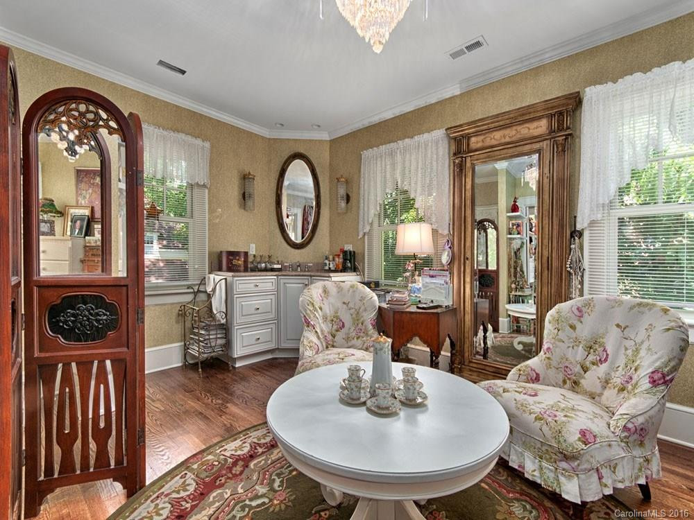 62 Kimberly Avenue - Photo 10